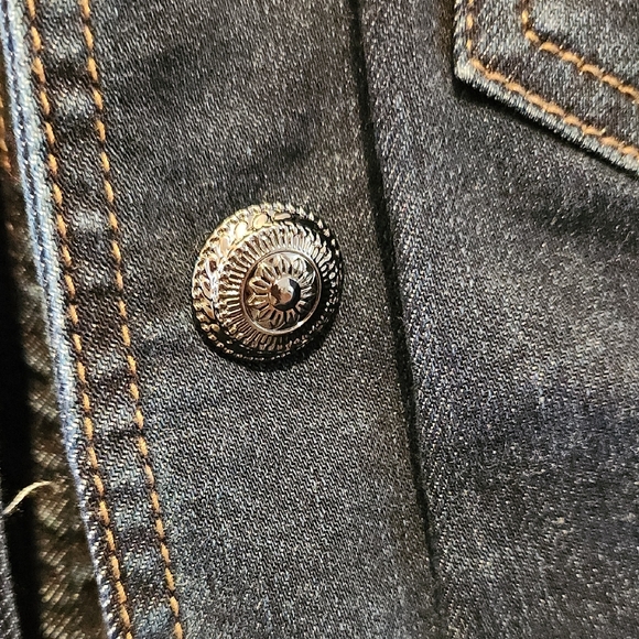 White House Black Market Dark Blue Jean Jacket - Picture 4 of 8